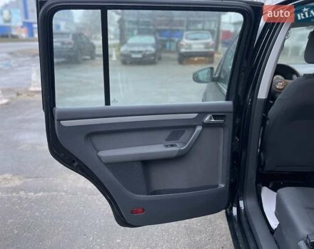 Чорний Фольксваген Туран, об'ємом двигуна 1.6 л та пробігом 231 тис. км за 11800 $, фото 29 на Automoto.ua