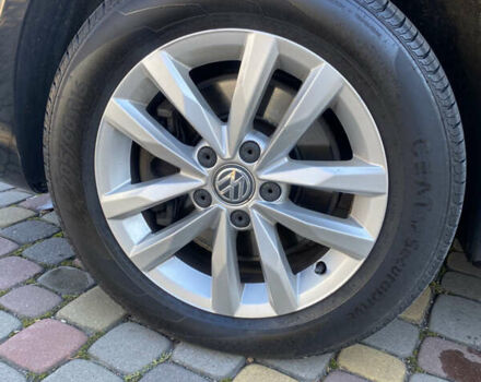 Черный Фольксваген Туран, объемом двигателя 1.97 л и пробегом 263 тыс. км за 10999 $, фото 34 на Automoto.ua