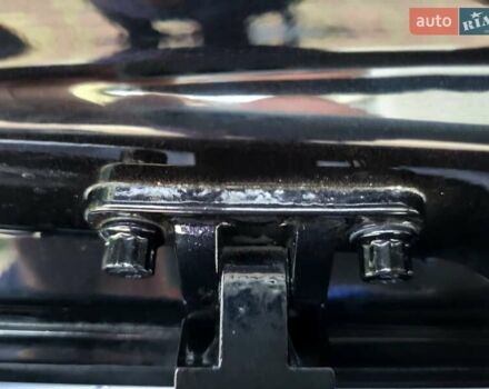 Черный Фольксваген Туран, объемом двигателя 1.6 л и пробегом 204 тыс. км за 11950 $, фото 81 на Automoto.ua