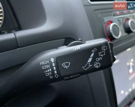 Чорний Фольксваген Туран, об'ємом двигуна 1.6 л та пробігом 231 тис. км за 11800 $, фото 13 на Automoto.ua