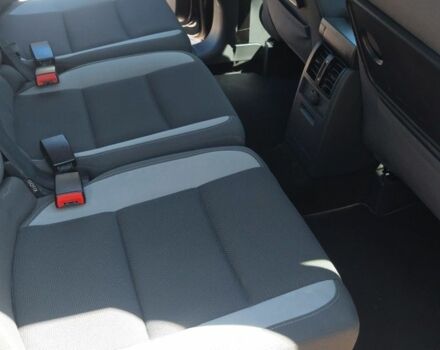 Черный Фольксваген Туран, объемом двигателя 0 л и пробегом 276 тыс. км за 10200 $, фото 13 на Automoto.ua