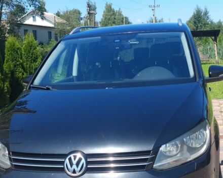 Черный Фольксваген Туран, объемом двигателя 0 л и пробегом 276 тыс. км за 10200 $, фото 2 на Automoto.ua