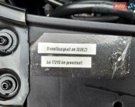 Черный Фольксваген Туран, объемом двигателя 1.6 л и пробегом 204 тыс. км за 11950 $, фото 90 на Automoto.ua