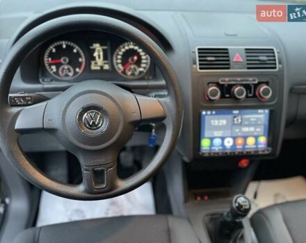 Чорний Фольксваген Туран, об'ємом двигуна 1.6 л та пробігом 231 тис. км за 11800 $, фото 26 на Automoto.ua