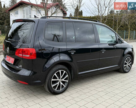 Черный Фольксваген Туран, объемом двигателя 1.6 л и пробегом 211 тыс. км за 11300 $, фото 27 на Automoto.ua