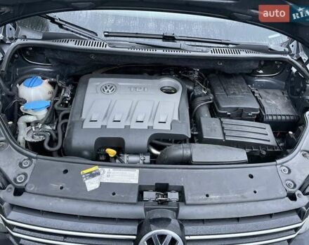 Чорний Фольксваген Туран, об'ємом двигуна 1.6 л та пробігом 231 тис. км за 11800 $, фото 57 на Automoto.ua