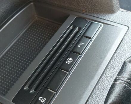 Черный Фольксваген Туран, объемом двигателя 0 л и пробегом 276 тыс. км за 10200 $, фото 9 на Automoto.ua