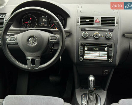 Черный Фольксваген Туран, объемом двигателя 1.4 л и пробегом 171 тыс. км за 10799 $, фото 22 на Automoto.ua