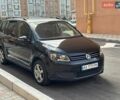 Чорний Фольксваген Туран, об'ємом двигуна 1.39 л та пробігом 250 тис. км за 5800 $, фото 1 на Automoto.ua
