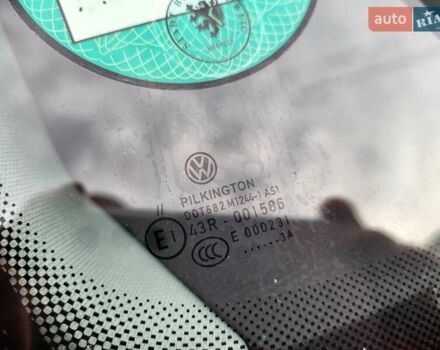 Черный Фольксваген Туран, объемом двигателя 1.6 л и пробегом 204 тыс. км за 11950 $, фото 35 на Automoto.ua