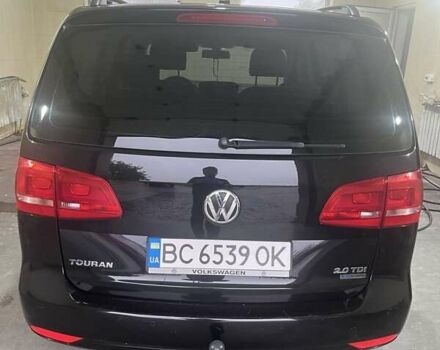 Черный Фольксваген Туран, объемом двигателя 1.97 л и пробегом 299 тыс. км за 11200 $, фото 4 на Automoto.ua