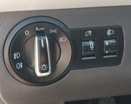 Черный Фольксваген Туран, объемом двигателя 0 л и пробегом 276 тыс. км за 10200 $, фото 7 на Automoto.ua