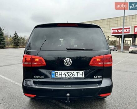 Черный Фольксваген Туран, объемом двигателя 2 л и пробегом 240 тыс. км за 11900 $, фото 4 на Automoto.ua