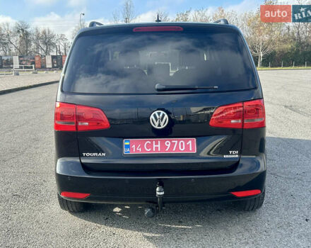 Черный Фольксваген Туран, объемом двигателя 1.6 л и пробегом 223 тыс. км за 11700 $, фото 4 на Automoto.ua