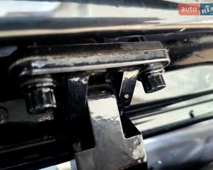 Черный Фольксваген Туран, объемом двигателя 1.6 л и пробегом 204 тыс. км за 11950 $, фото 82 на Automoto.ua