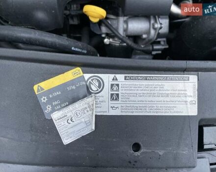 Чорний Фольксваген Туран, об'ємом двигуна 1.6 л та пробігом 231 тис. км за 11800 $, фото 59 на Automoto.ua