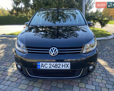 Черный Фольксваген Туран, объемом двигателя 1.97 л и пробегом 263 тыс. км за 10999 $, фото 3 на Automoto.ua