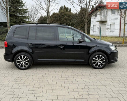 Черный Фольксваген Туран, объемом двигателя 1.6 л и пробегом 211 тыс. км за 11300 $, фото 26 на Automoto.ua