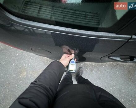 Чорний Фольксваген Туран, об'ємом двигуна 1.6 л та пробігом 231 тис. км за 11800 $, фото 92 на Automoto.ua