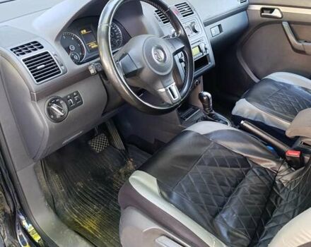 Черный Фольксваген Туран, объемом двигателя 1.6 л и пробегом 267 тыс. км за 11700 $, фото 3 на Automoto.ua