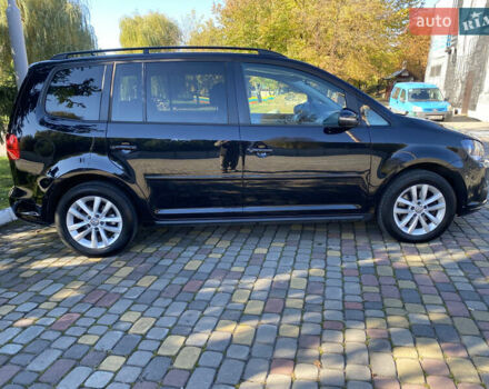 Черный Фольксваген Туран, объемом двигателя 1.97 л и пробегом 263 тыс. км за 10999 $, фото 5 на Automoto.ua