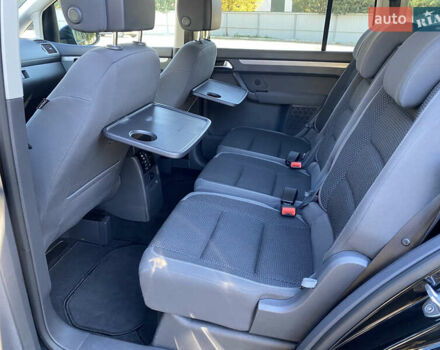 Черный Фольксваген Туран, объемом двигателя 1.97 л и пробегом 263 тыс. км за 10999 $, фото 13 на Automoto.ua