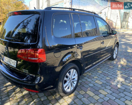 Черный Фольксваген Туран, объемом двигателя 1.97 л и пробегом 263 тыс. км за 10999 $, фото 6 на Automoto.ua