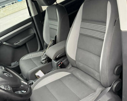 Чорний Фольксваген Туран, об'ємом двигуна 1.97 л та пробігом 243 тис. км за 12550 $, фото 17 на Automoto.ua