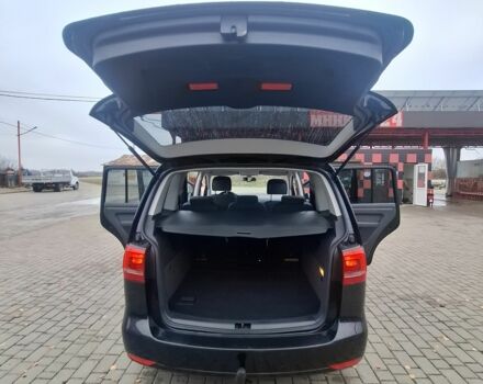 Черный Фольксваген Туран, объемом двигателя 2 л и пробегом 23 тыс. км за 14233 $, фото 7 на Automoto.ua