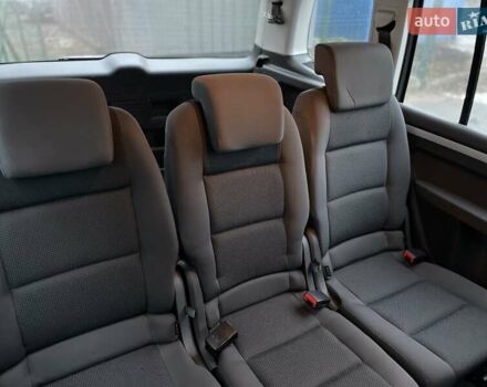 Чорний Фольксваген Туран, об'ємом двигуна 1.6 л та пробігом 231 тис. км за 11800 $, фото 52 на Automoto.ua