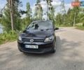 Черный Фольксваген Туран, объемом двигателя 1.6 л и пробегом 235 тыс. км за 11700 $, фото 2 на Automoto.ua
