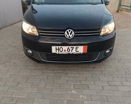 Черный Фольксваген Туран, объемом двигателя 1.6 л и пробегом 211 тыс. км за 12800 $, фото 7 на Automoto.ua