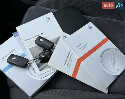 Черный Фольксваген Туран, объемом двигателя 2 л и пробегом 196 тыс. км за 14599 $, фото 61 на Automoto.ua