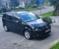 Черный Фольксваген Туран, объемом двигателя 1.6 л и пробегом 198 тыс. км за 12100 $, фото 1 на Automoto.ua