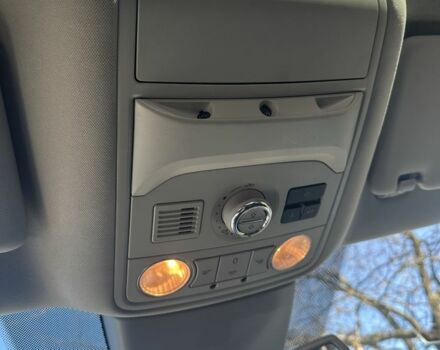 Черный Фольксваген Туран, объемом двигателя 2 л и пробегом 276 тыс. км за 14500 $, фото 10 на Automoto.ua