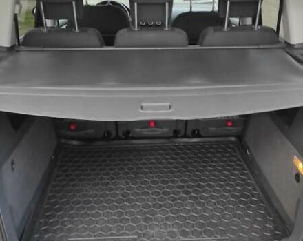 Черный Фольксваген Туран, объемом двигателя 1.97 л и пробегом 349 тыс. км за 13300 $, фото 13 на Automoto.ua