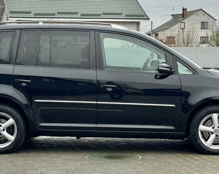 Черный Фольксваген Туран, объемом двигателя 2 л и пробегом 196 тыс. км за 14599 $, фото 19 на Automoto.ua