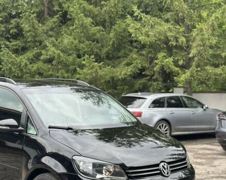 Черный Фольксваген Туран, объемом двигателя 1.6 л и пробегом 250 тыс. км за 9500 $, фото 6 на Automoto.ua