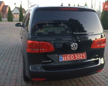 Черный Фольксваген Туран, объемом двигателя 1.6 л и пробегом 165 тыс. км за 13250 $, фото 17 на Automoto.ua