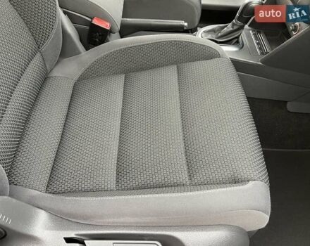 Черный Фольксваген Туран, объемом двигателя 1.4 л и пробегом 207 тыс. км за 10777 $, фото 204 на Automoto.ua