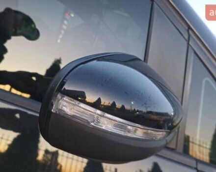 Черный Фольксваген Туран, объемом двигателя 1.6 л и пробегом 165 тыс. км за 13250 $, фото 36 на Automoto.ua