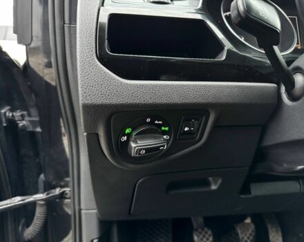 Черный Фольксваген Туран, объемом двигателя 2 л и пробегом 240 тыс. км за 12999 $, фото 9 на Automoto.ua