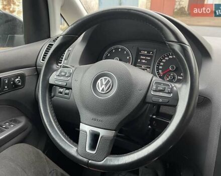 Черный Фольксваген Туран, объемом двигателя 1.4 л и пробегом 207 тыс. км за 10777 $, фото 77 на Automoto.ua