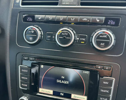 Черный Фольксваген Туран, объемом двигателя 1.97 л и пробегом 223 тыс. км за 13450 $, фото 24 на Automoto.ua