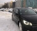Черный Фольксваген Туран, объемом двигателя 1.97 л и пробегом 230 тыс. км за 12500 $, фото 1 на Automoto.ua