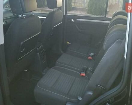 Черный Фольксваген Туран, объемом двигателя 1.6 л и пробегом 165 тыс. км за 13250 $, фото 35 на Automoto.ua