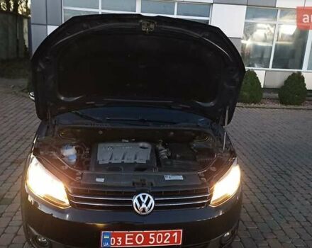 Черный Фольксваген Туран, объемом двигателя 1.6 л и пробегом 165 тыс. км за 13250 $, фото 79 на Automoto.ua