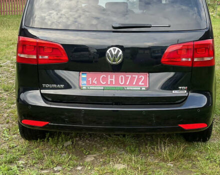 Чорний Фольксваген Туран, об'ємом двигуна 1.6 л та пробігом 253 тис. км за 12700 $, фото 6 на Automoto.ua