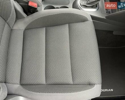 Черный Фольксваген Туран, объемом двигателя 1.4 л и пробегом 207 тыс. км за 10777 $, фото 205 на Automoto.ua