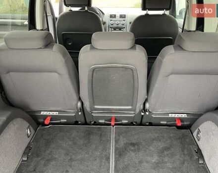 Черный Фольксваген Туран, объемом двигателя 1.4 л и пробегом 207 тыс. км за 10777 $, фото 195 на Automoto.ua